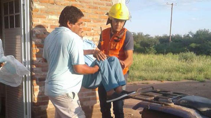 Destacan a bomberos de Los Juriacutees por valiente labor