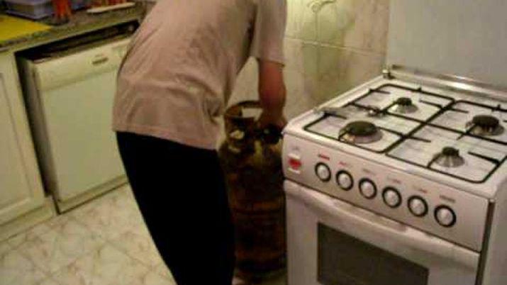 Nene sufrioacute quemaduras por fuga de gas en la cocina