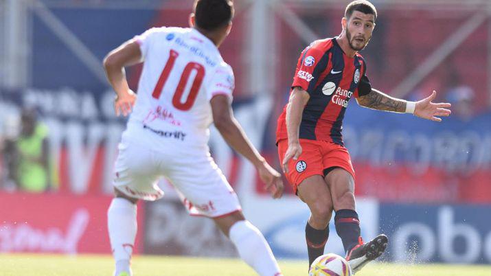 EN VIVO  San Lorenzo y Huracaacuten animan otro claacutesico