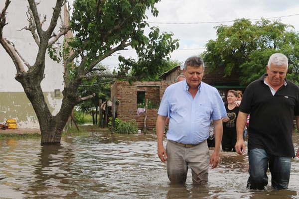 Peppo posterga lo electoral ante la emergencia hiacutedrica en Chaco