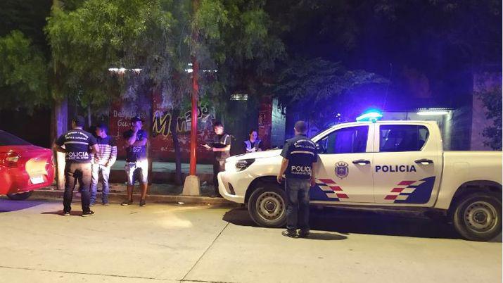 Clausuran bares y kioscos en ciudad Capital en rigurosos operativos