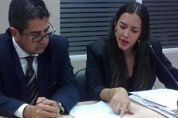 Apresan a dealer cuando vendiacutea marihuana a una clien