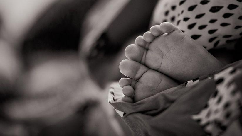 Milagro- Rescatan a una bebeacute que fue enterrada por sus padres