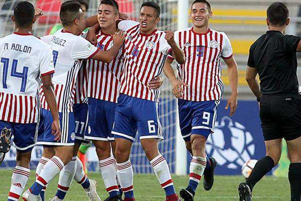 Paraguay ganoacute y dejoacute uacuteltimo al seleccionado argentino 