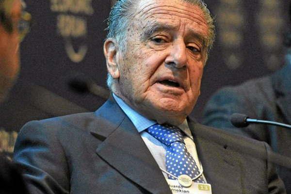 Eurnekian negoacute haber pagado coimas para acceder a contratos