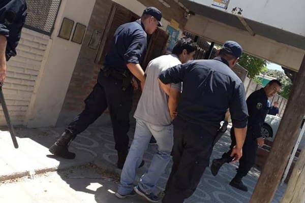 Pareja presa por matar con un cantildeo a un perro y lastimar a otro