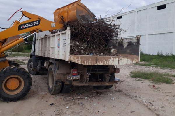 El municipio realizoacute arreglos mantenimiento y limpieza en distintos puntos de la ciudad termal