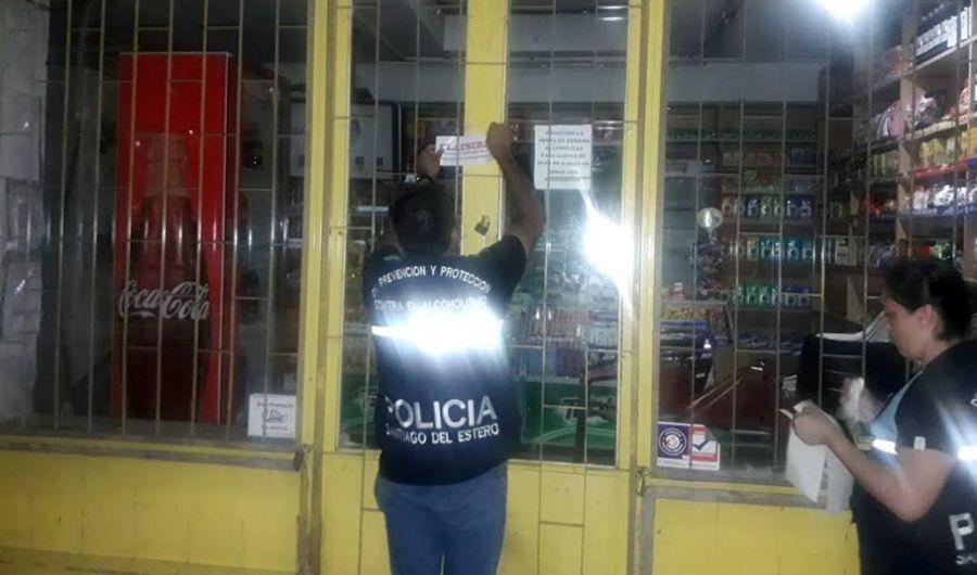 Clausuran dos comercios por venta de alcohol sin autorizacioacuten