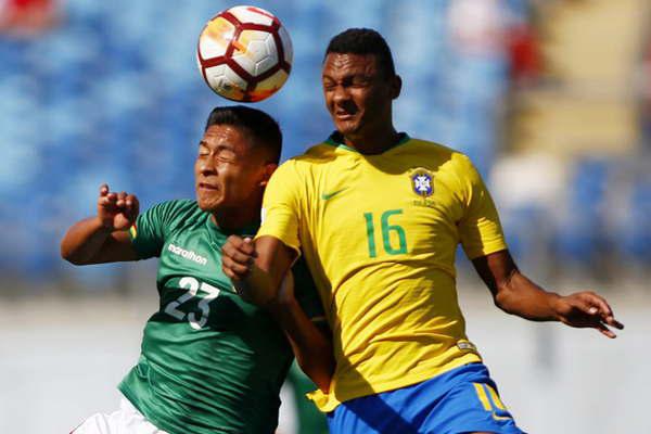 El seleccionado de Brasil ganoacute y pasoacute de instancia en el certamen juvenil en Chile