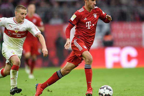 Bayern Munich fue demasiado para el Stuttgart y se volvioacute a acercar al liacuteder Borussia Dortmund