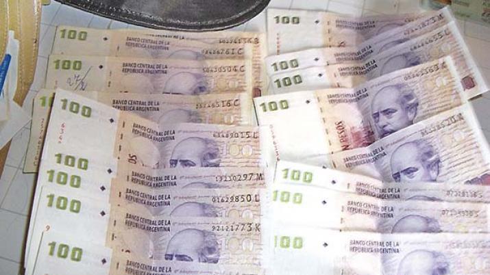 Investigan el robo de 100000 en el barrio Siglo XXI