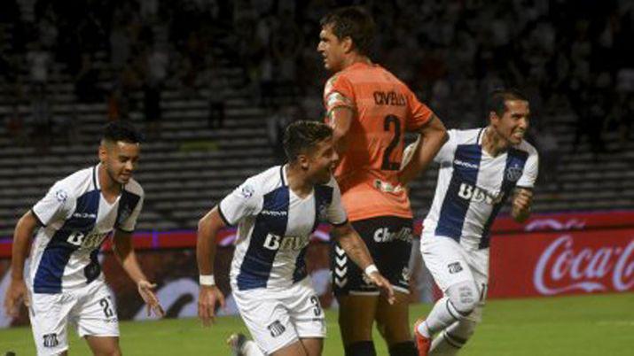 VIDEO  Talleres madrugoacute a Banfield y le ganoacute 3 a 1