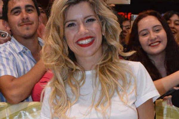 Laurita Fernaacutendez desistioacute de conducir los Estrella de Mar