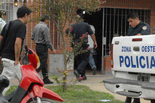 Sustraen 300000 en bienes a un conocido abogado del foro local 