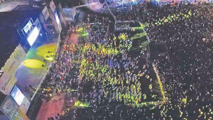 La Salamanca recuperoacute el brillo y la algarabiacutea con su puacuteblico fiestero