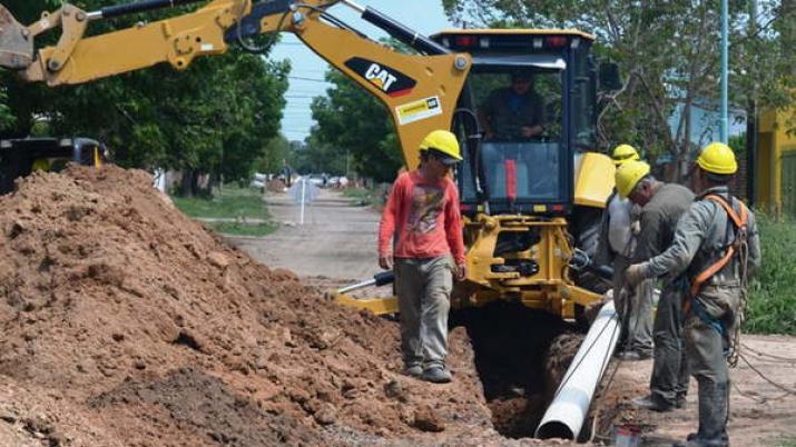 El gobernador autorizó el inicio de importantes obras para la provincia