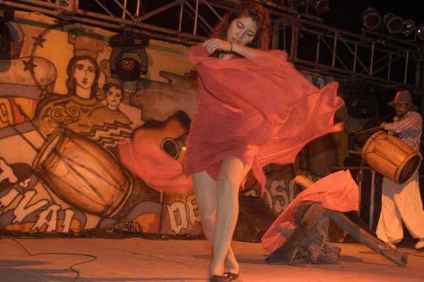 El Festival Loretano abre sus puertas para vivir el folclore en su maacutexima expresioacuten