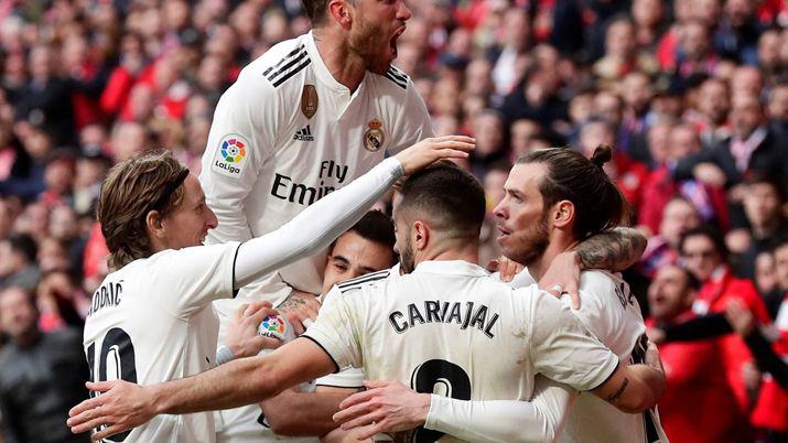El Real Madrid se quedoacute con el claacutesico ante el Atleacutetico