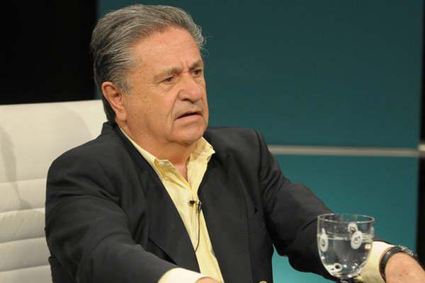 Duhalde afirmoacute que CFK no ve mal la candidatura de Lavagna