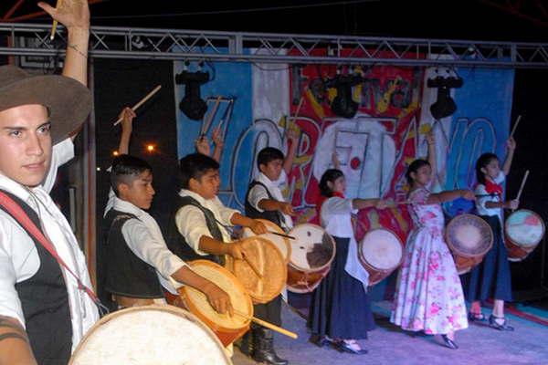 El festival loretano brilloacute bajo las luces de sus tradiciones ancestrales 