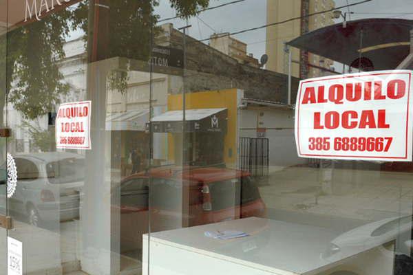 Cientos de negocios cerrados locales vaciacuteos y despidos el negro panorama del comercio local