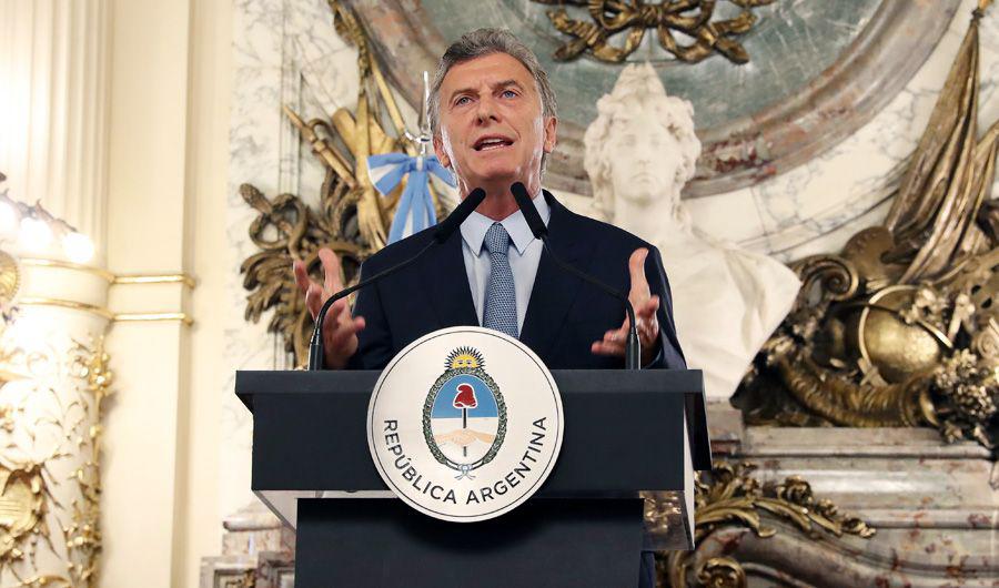 Macri anuncia mantildeana un paquete de medidas a favor de las economiacuteas regionales