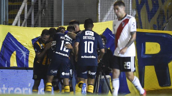 River igualoacute ante Rosario Central en el Gigante de Arroyito