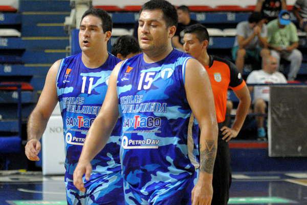 Nicolaacutes Avellaneda defiende la punta en el Ciudad