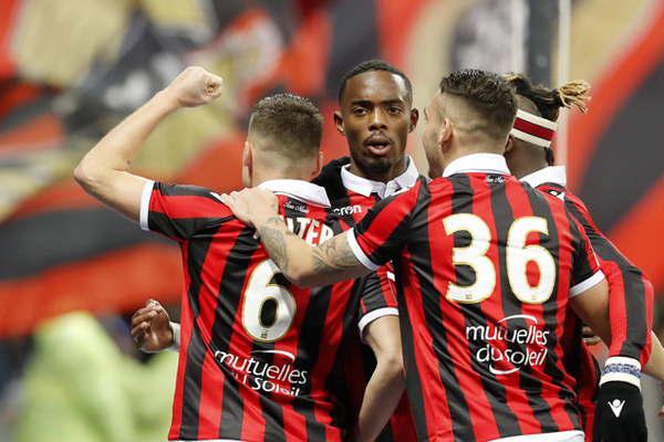 Victoria de Olympique Lyon ante Guingamp por 2 a 1 en los adelantados