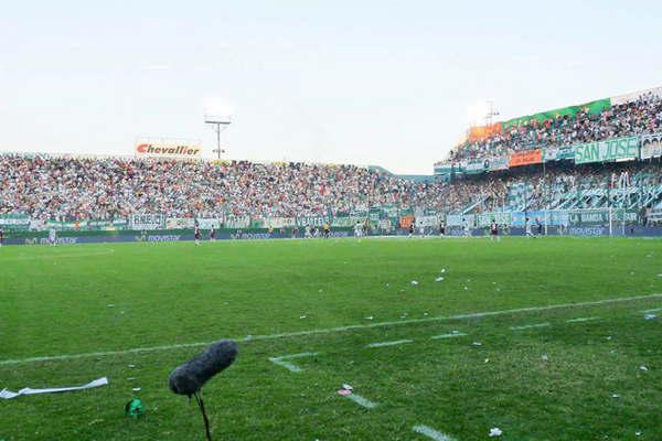 Los hinchas del Millonario tendraacuten una restriccioacuten en cancha del Taladro