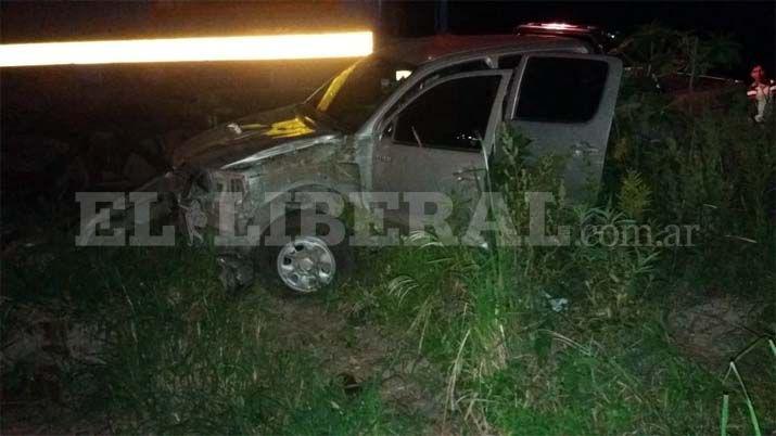 Una camioneta chocoacute contra un tren de carga en Forres