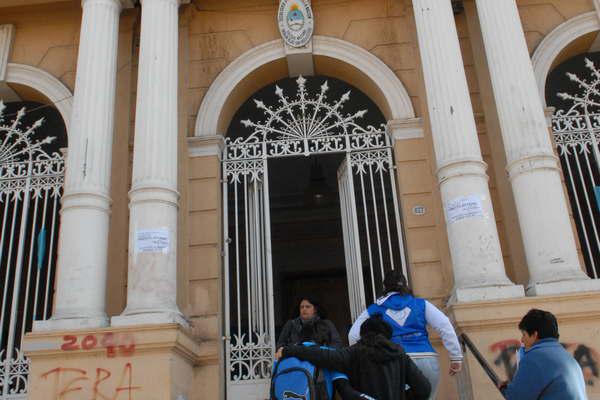 Los recuperatorios en ambos turnos comenzaraacuten desde mantildeana hasta el 25