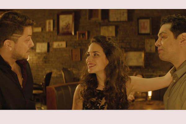 Por queacute escapa de su mamaacute 