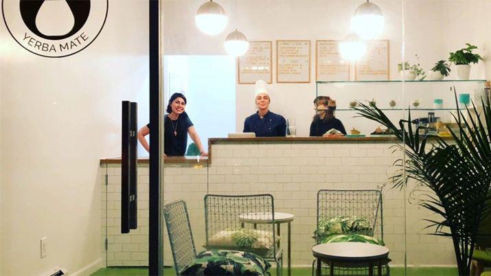 Tres argentinas abrieron un mate bar en Nueva York