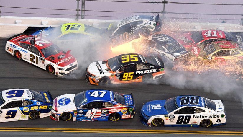 Furor- El increiacuteble accidente durante las 500 millas de Daytona