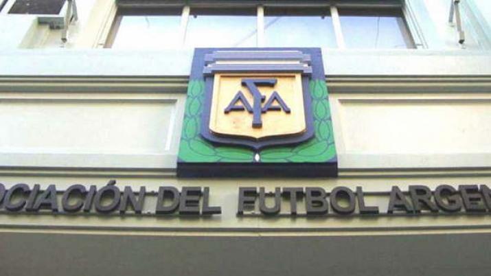 La AFA eliminó los promedios en las categorías de ascenso 