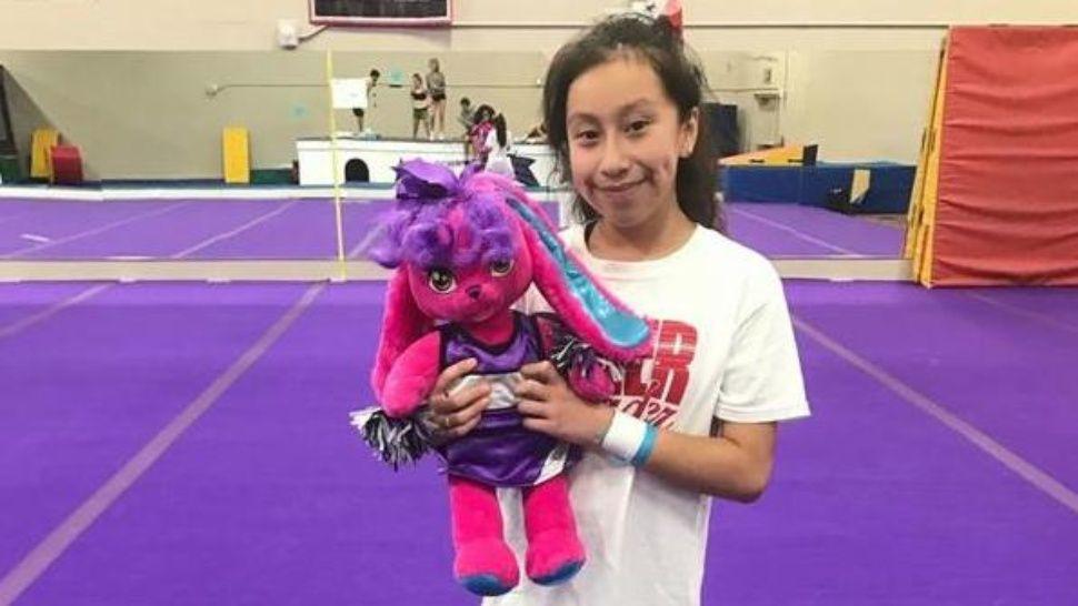 Porrista graboacute su muerte cuando la casa donde viviacutea explotoacute