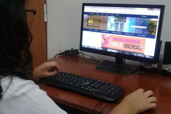 En marzo se abre una oferta educativa para docentes 100-en-porciento- virtual