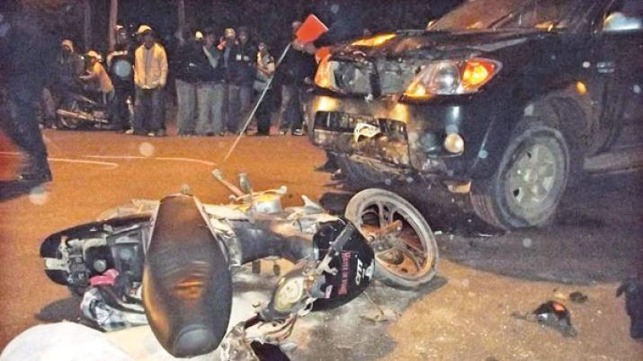 Un joven de 19 antildeos en coma tras chocar con una camioneta