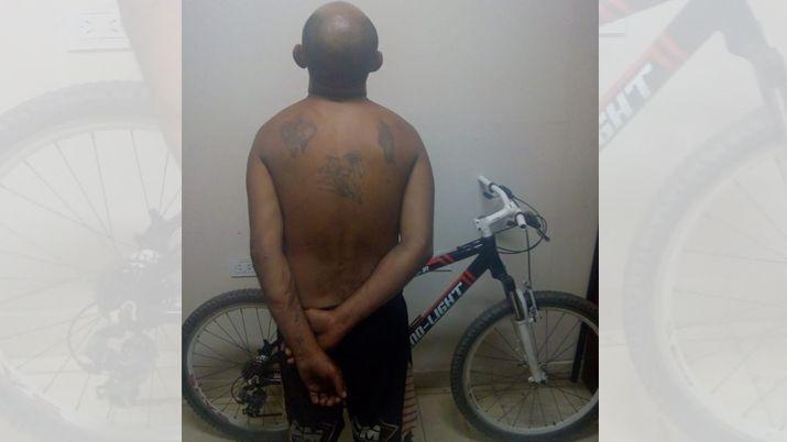 Cumplioacute una condena por homicidio y cayoacute de nuevo por golpear a su ex