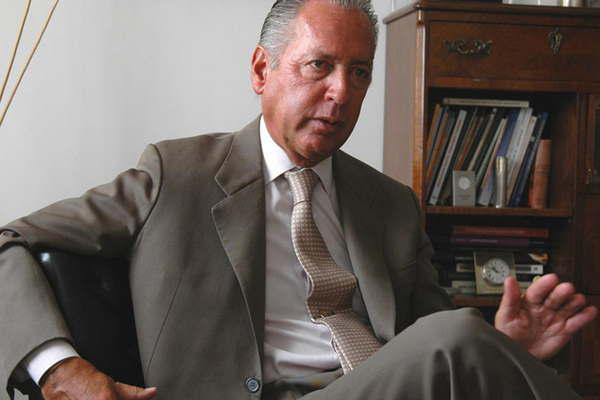 La caiacuteda de la actividad industrial repercute en fuentes laborales