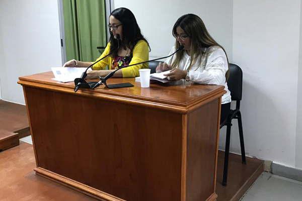 Dos antildeos de prisioacuten por amenazar con matar a su ex pareja y golpearl