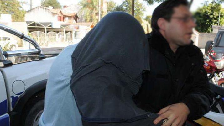 Remisero fue preso acusado de entregar a un pasajero para que le roben 35000