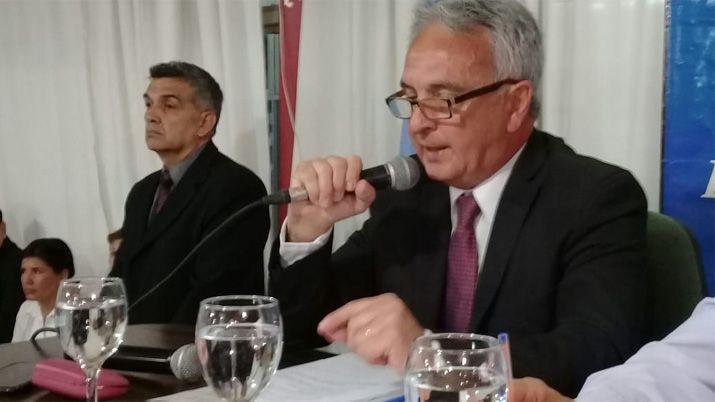 El intendente Heacutector Ibaacutentildeez brindoacute mensaje a la comunidad