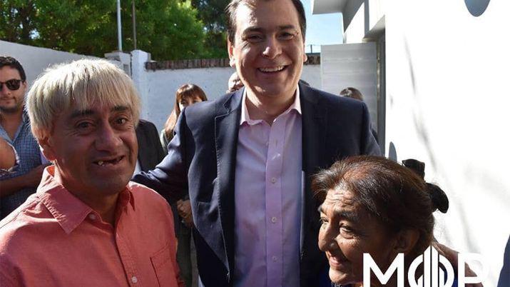 Zamora destacoacute la entrega de viviendas en su Facebook