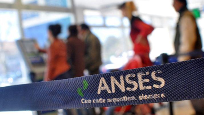 iquestCuaacutento cobraraacuten a partir de ahora los beneficiarios de la Asignacioacuten por Hijo