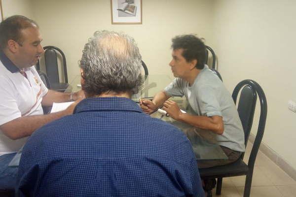 No voy a permitir que me separen de mi hijo dijo el comerciante acusado de abusar del nintildeo