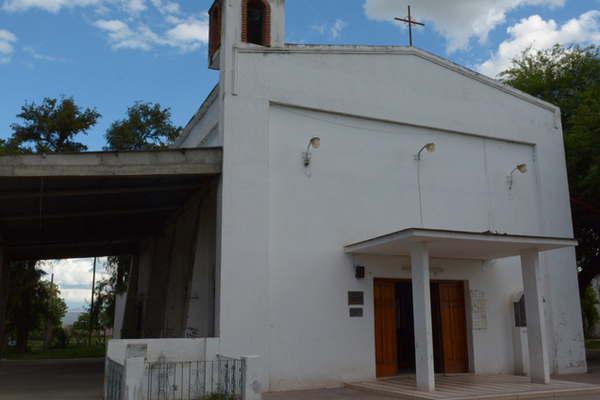 Invitan a participar de las celebraciones diarias en  el Santuario Santa Luciacutea