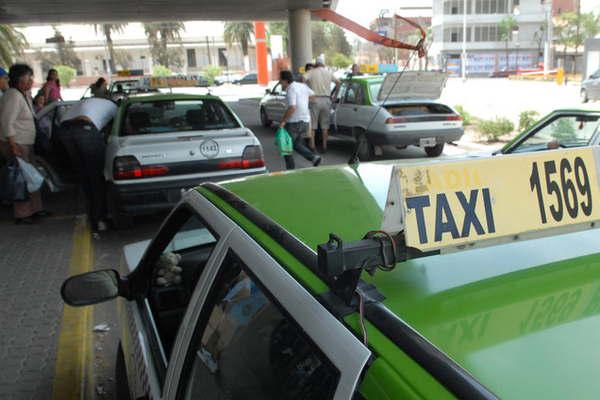 La Adecse pidioacute que la suba de tarifa de taxi sea una solicitud racional y se cuide el bolsillo del consumidor