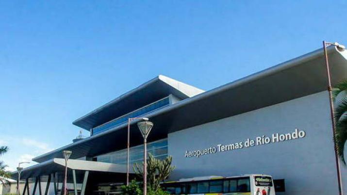 Santiago y Las Termas suman nueva tecnologiacutea de deteccioacuten de rayos en los aeropuertos